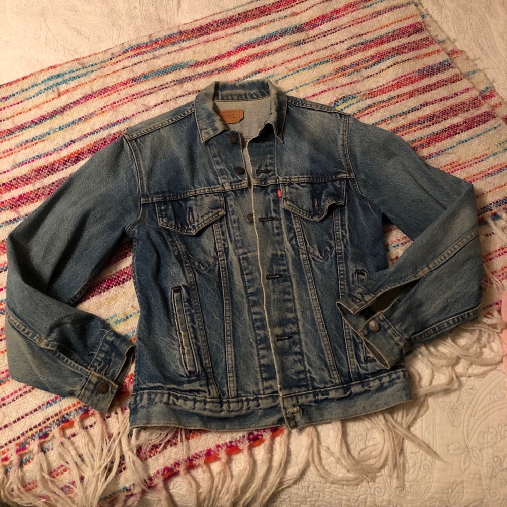 Vintage Levi’s 80’s Trucker Denim Jacket 33R